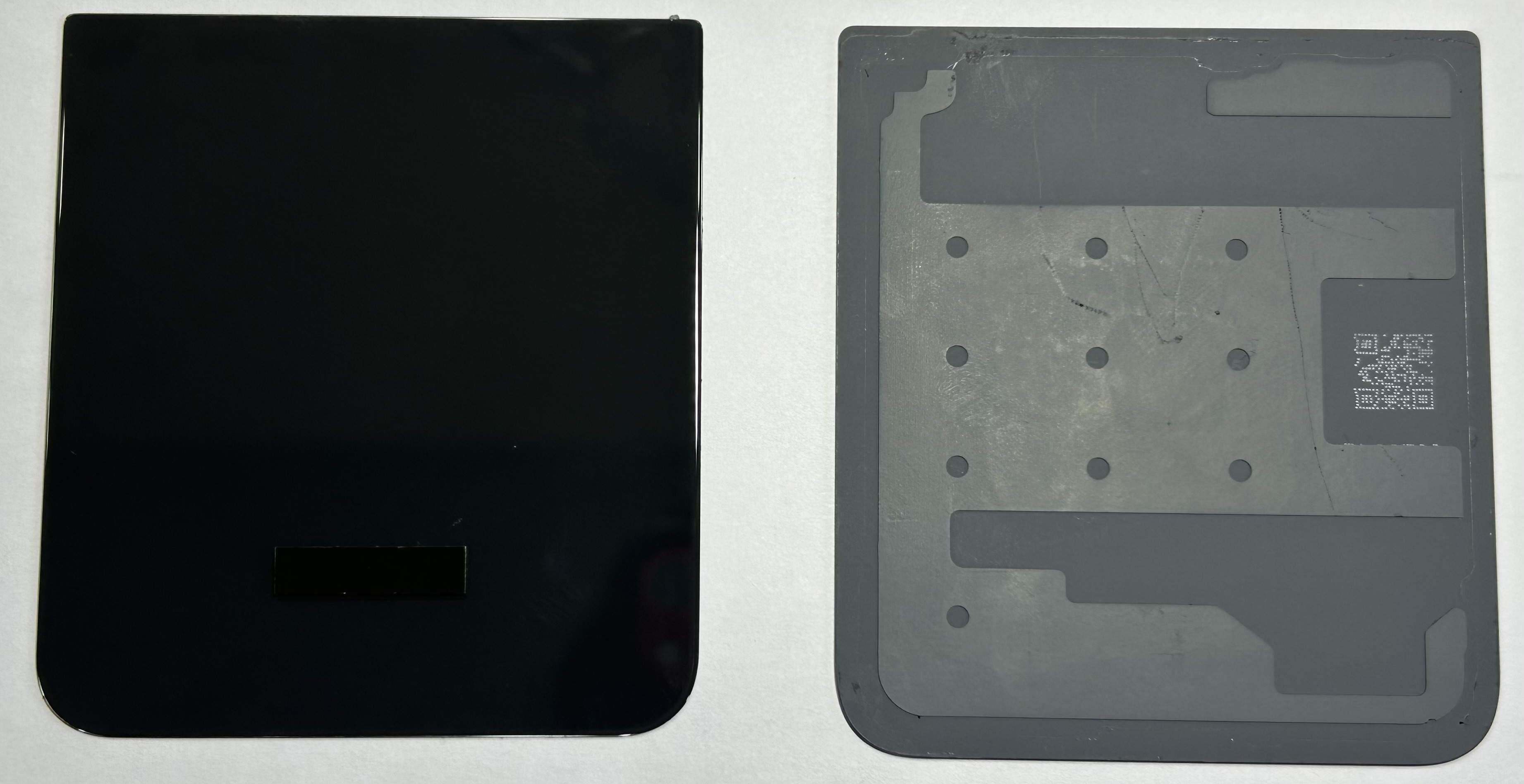 Tapadera Samsung Z Flip 5 / F731U/F Gris grafito