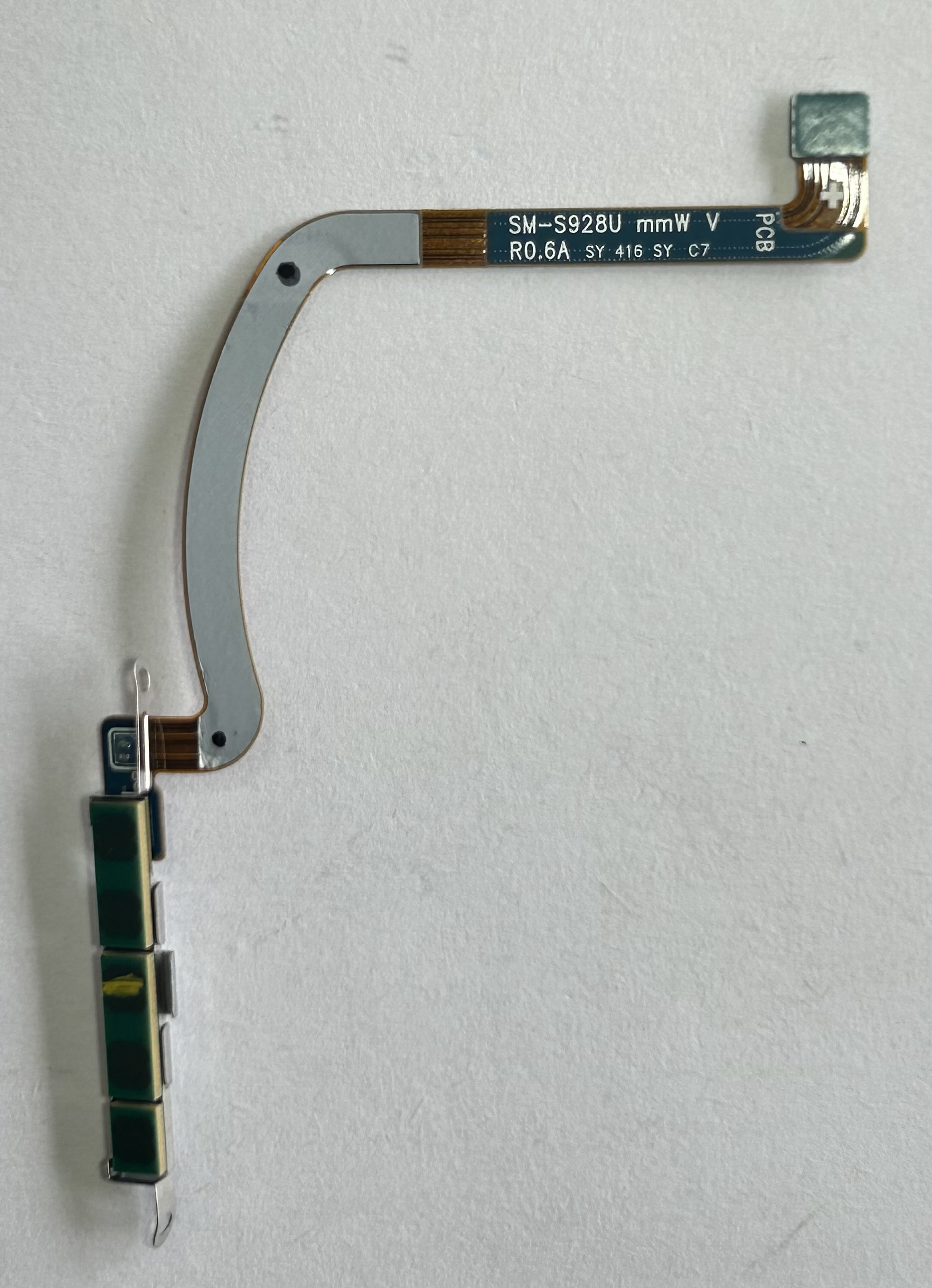Flex y Placa de Señal 5G S24 ultra Usada