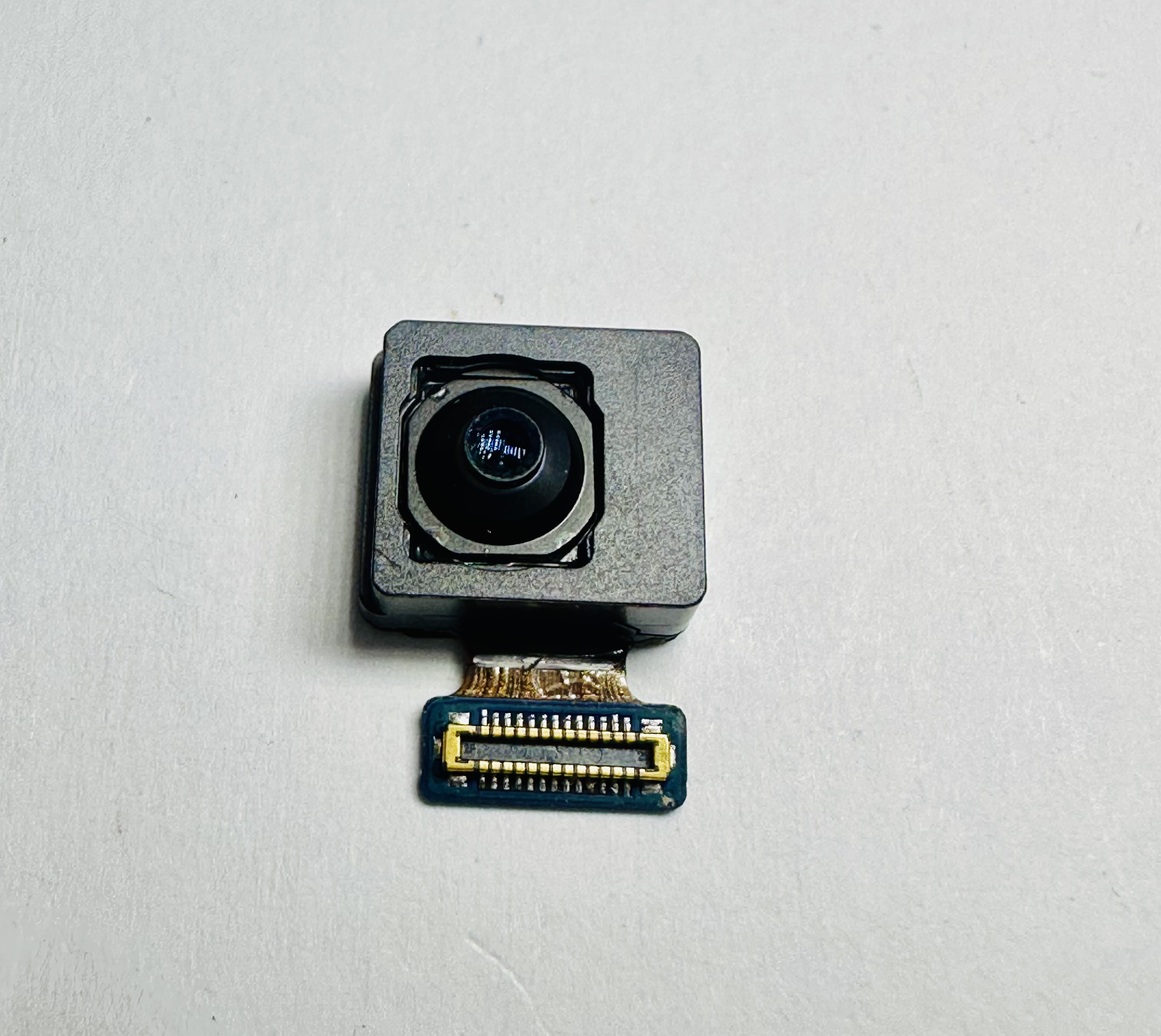 Camara Frontal Note 10 / N97OU
