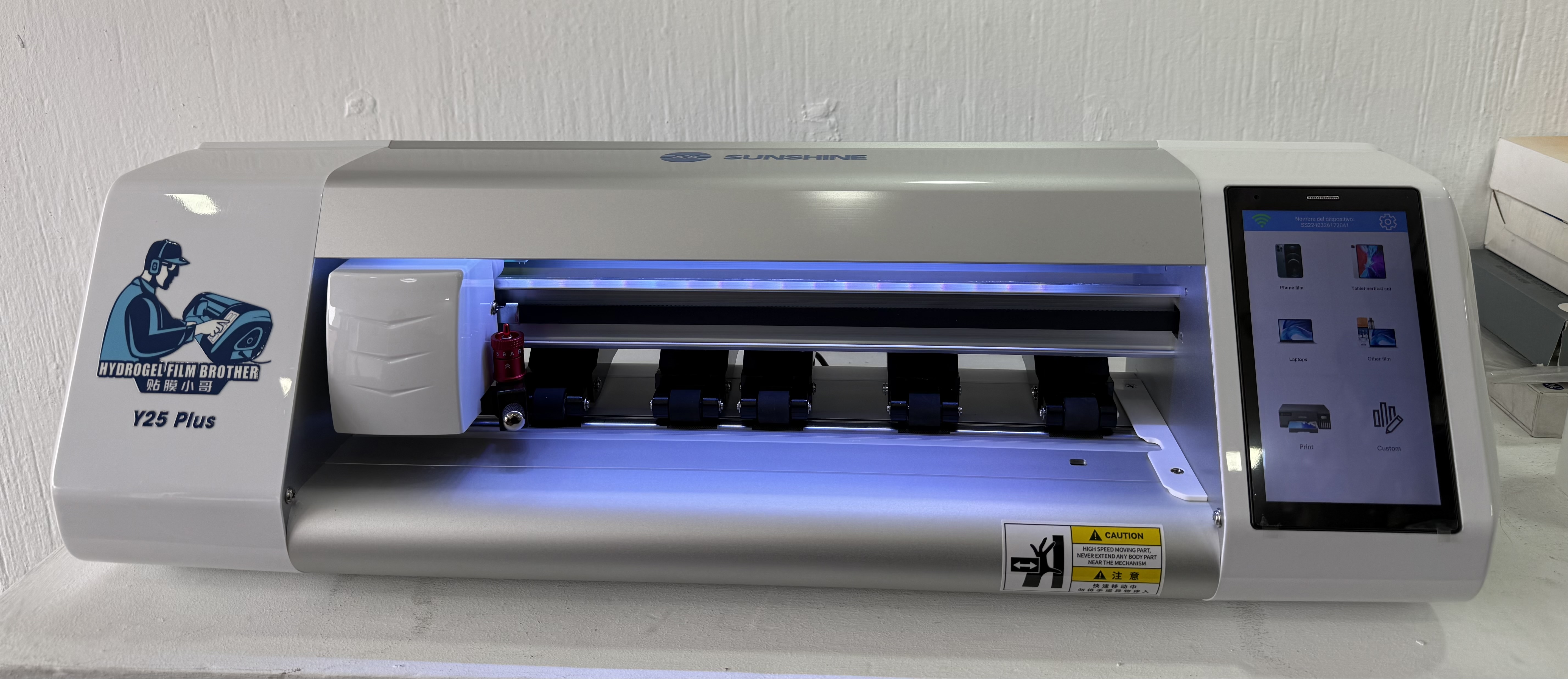 Maquina de Corte de Hidrogel Sunshine Y25 Plus